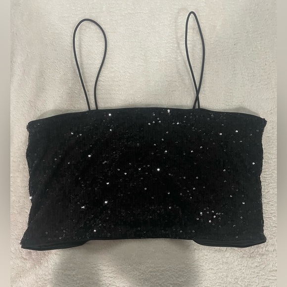 Crop Top - Picture 4 of 4